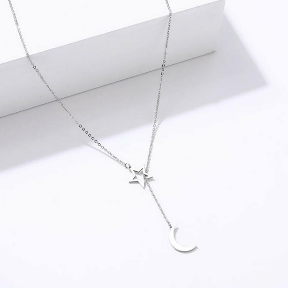 * Steal of a Deal Bundle * BOGO * Buy The Necklace Get The Stud Earrings Free *